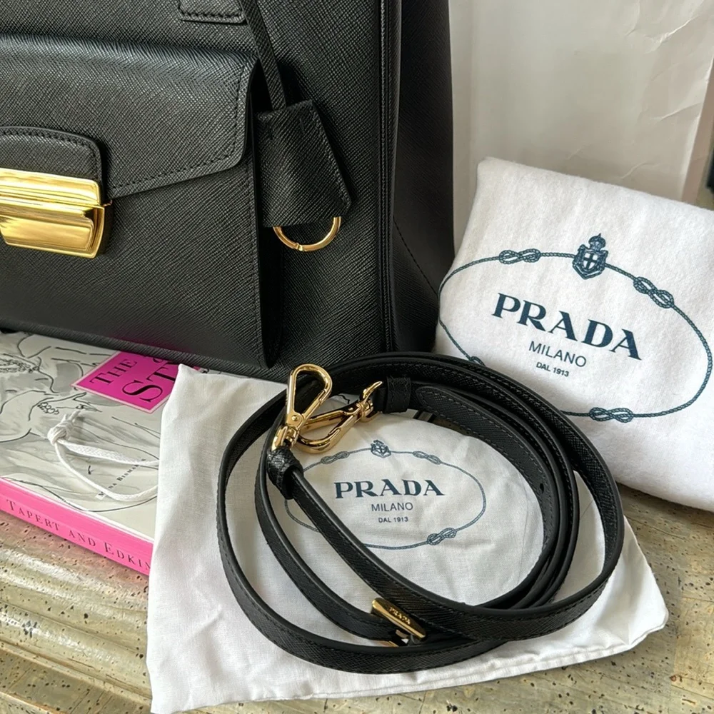 Prada Saffiano Lux Metropolis/Black Gold Metal/ Excellent Condition - Picture 4 of 16